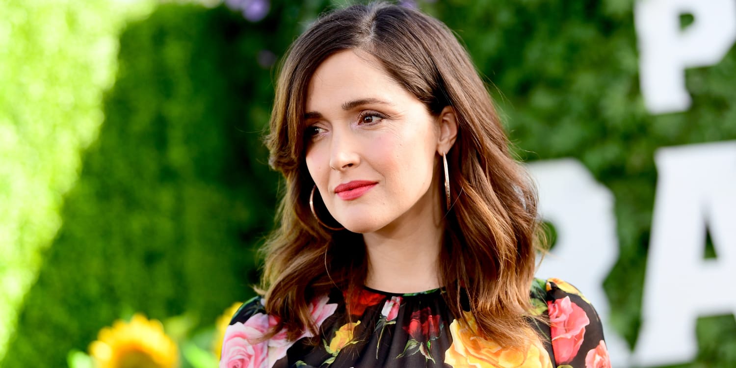 How Rose Byrne tames her 'wild and uncontrollable' hair