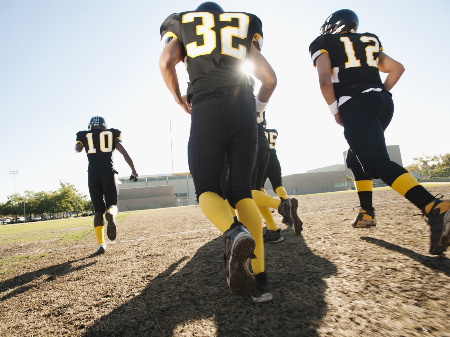 High school football: Fewer kids play, students try other sports