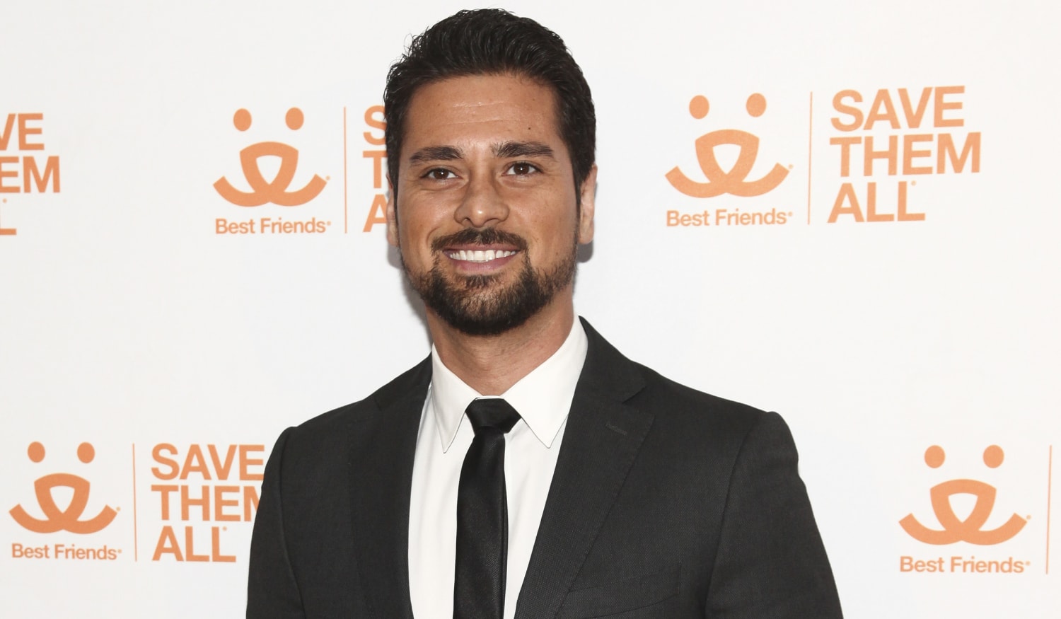 Manifest Actor J R Ramirez On The Role He Couldn T Pass Up