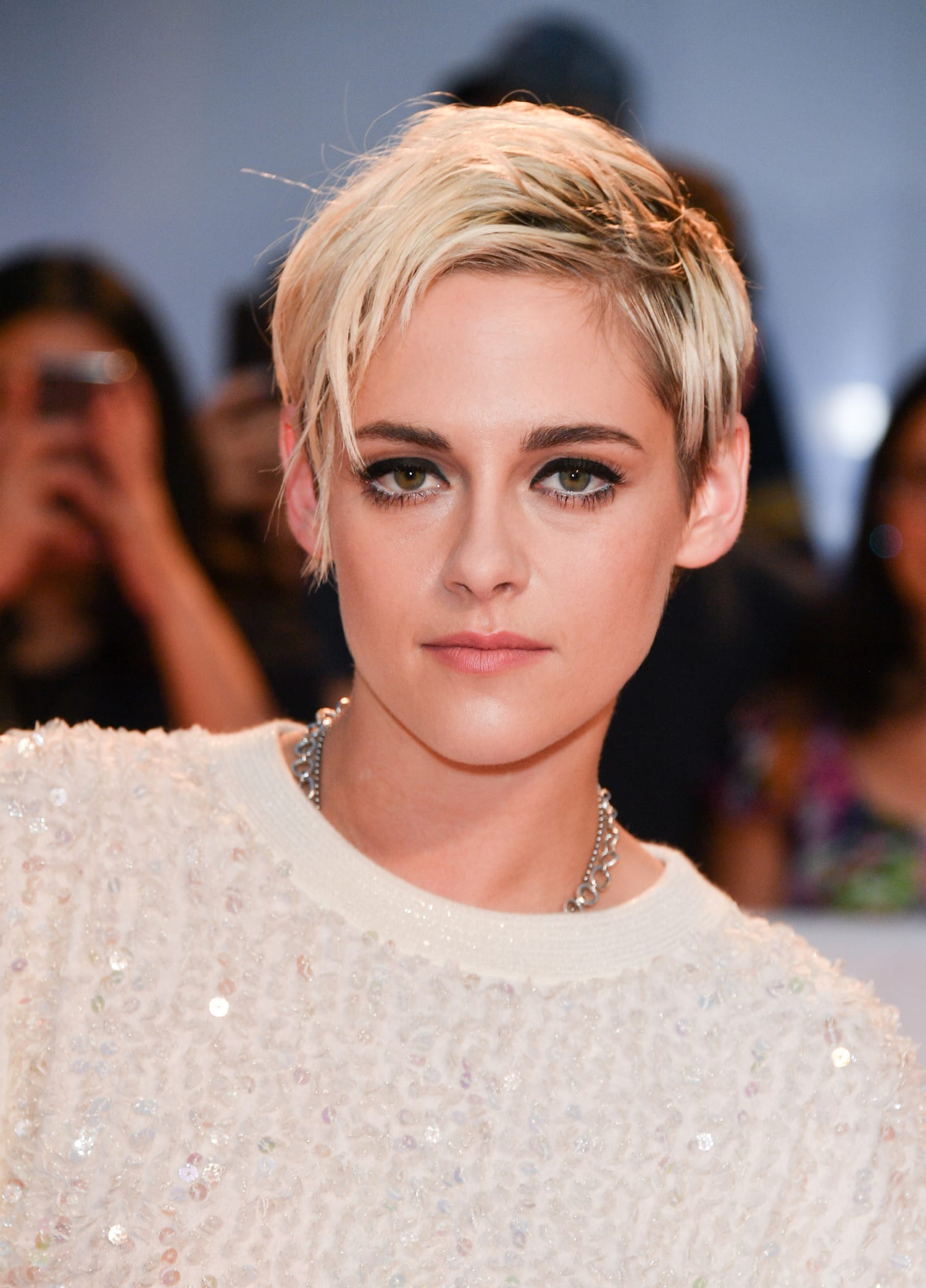 Kristen Stewart debuts platinum blond pixie cut at Toronto film festival