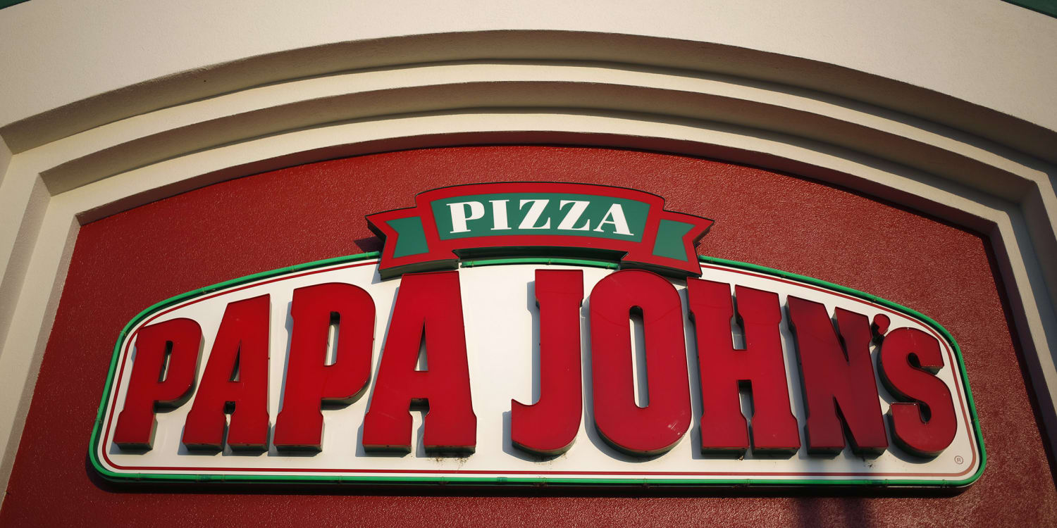 Papa John's John Schnatter replaced in new pizza chain ads, image size:1500x750