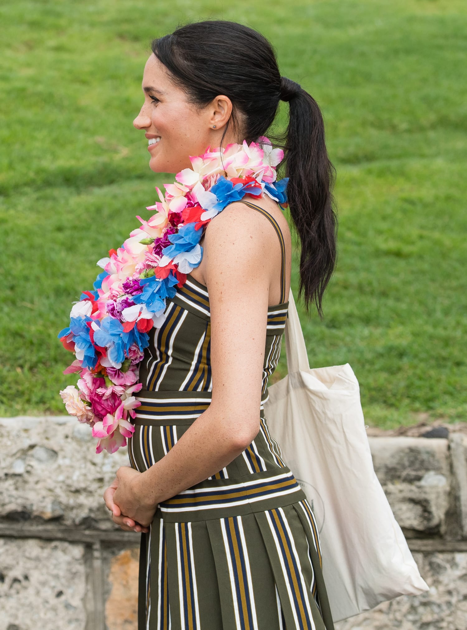 Meghan markle shop beach dress