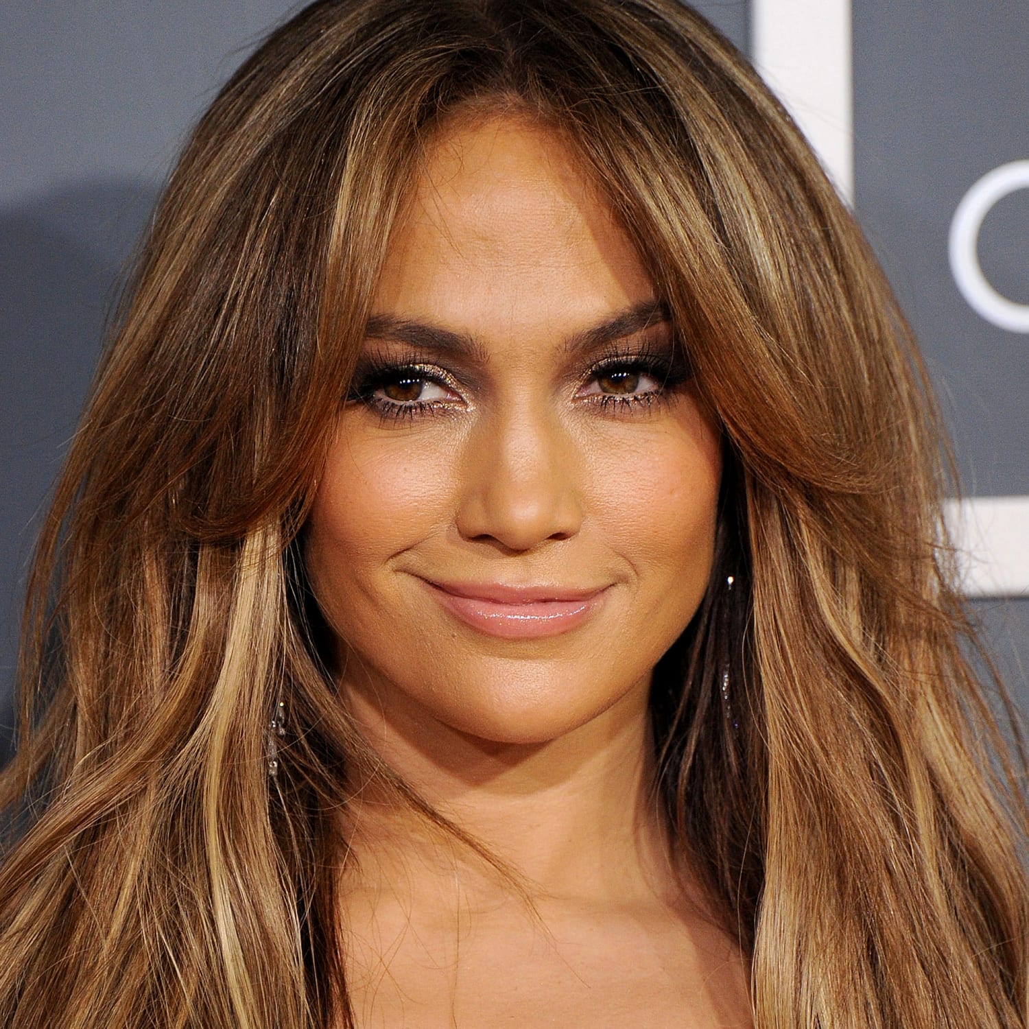 Jennifer Lopez's bangs are back — see the look!