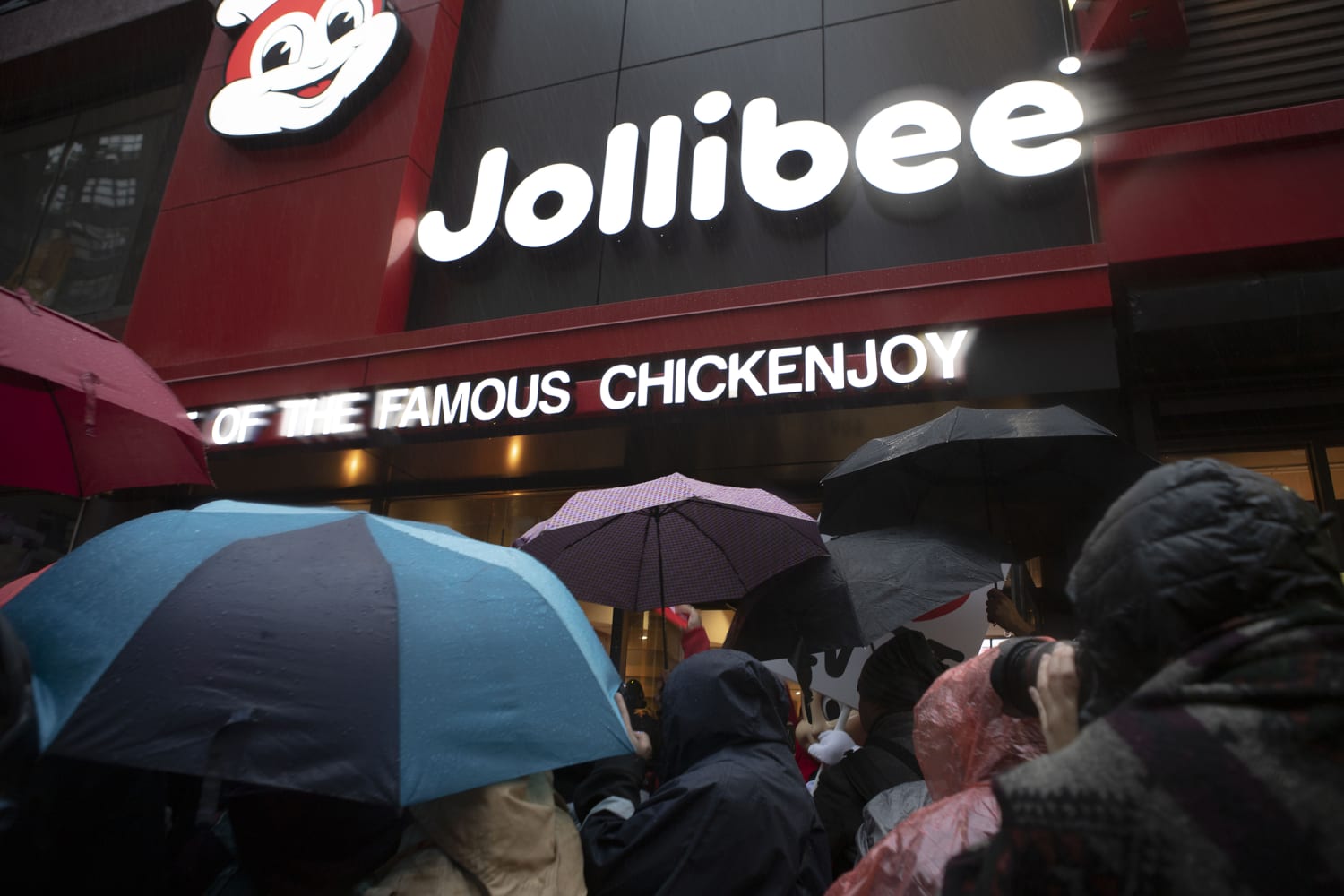 Joolibi Jollibee Home Of The Famous Chickenjoy Continues Us
