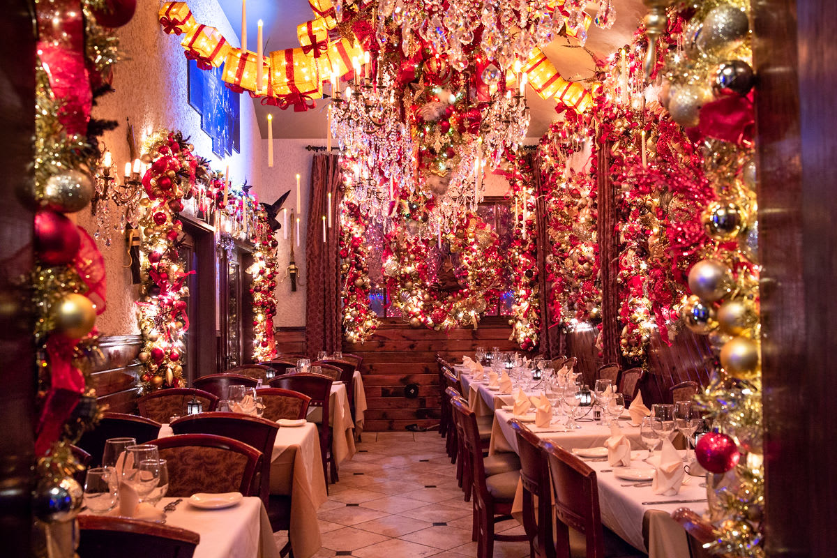 Cava Restaurant\'s holiday Christmas decorations are absolutely insane