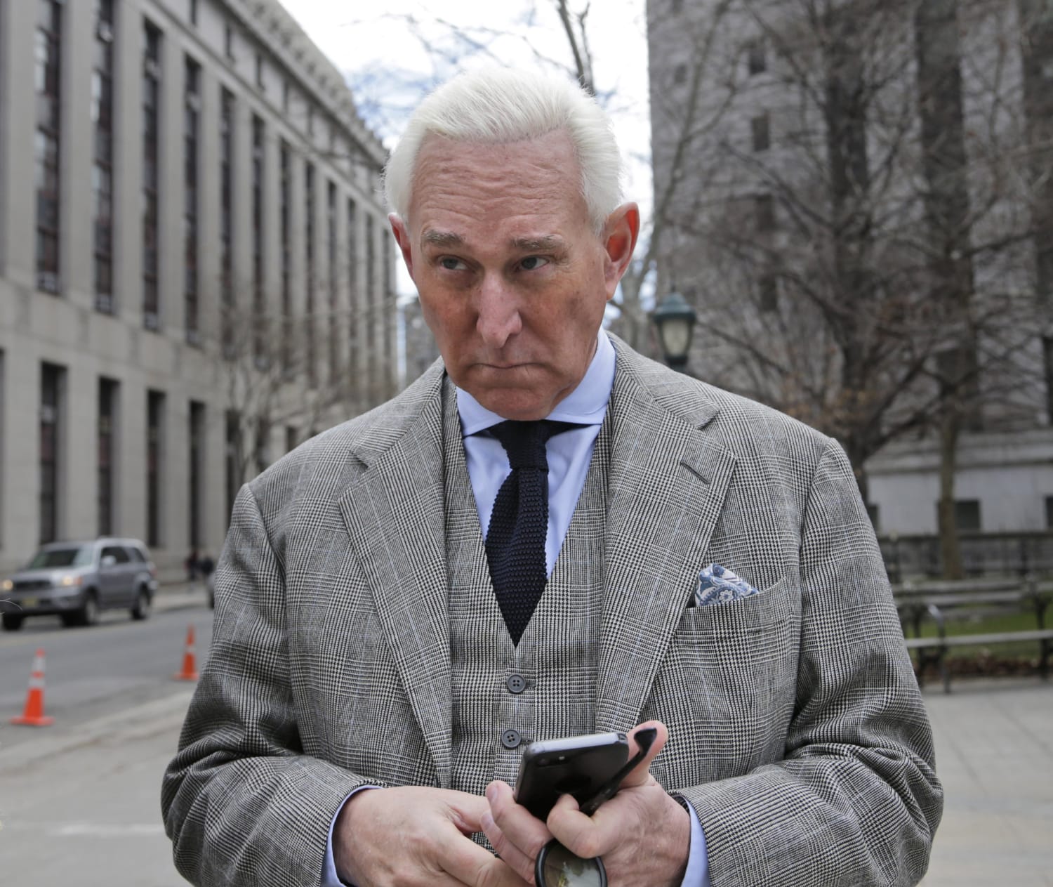 Ex-Trump adviser Roger Stone admits to spreading lies online in lawsuit  settlement