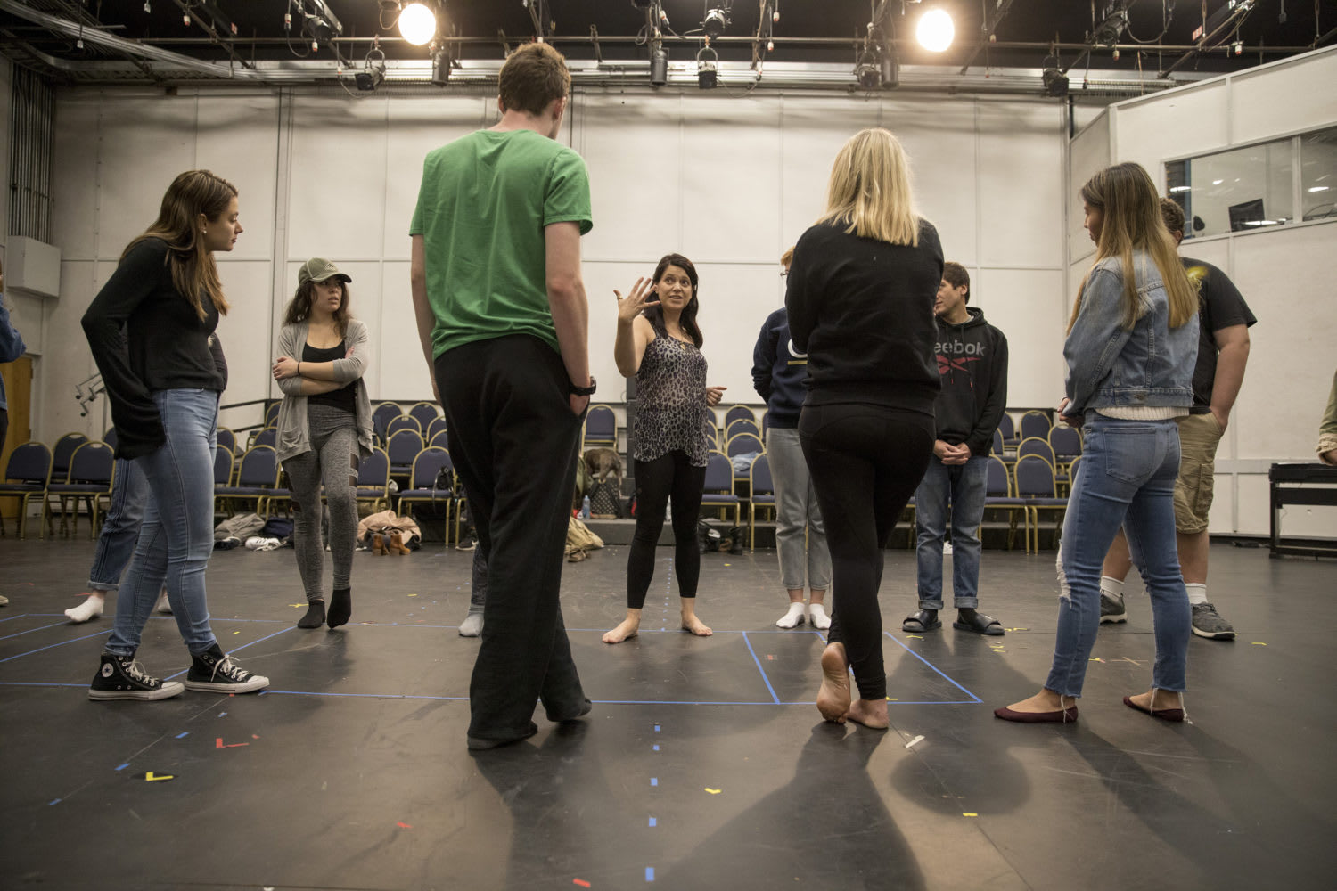 On film and TV sets, intimacy coordinators focus on safety for actors in  sex scenes