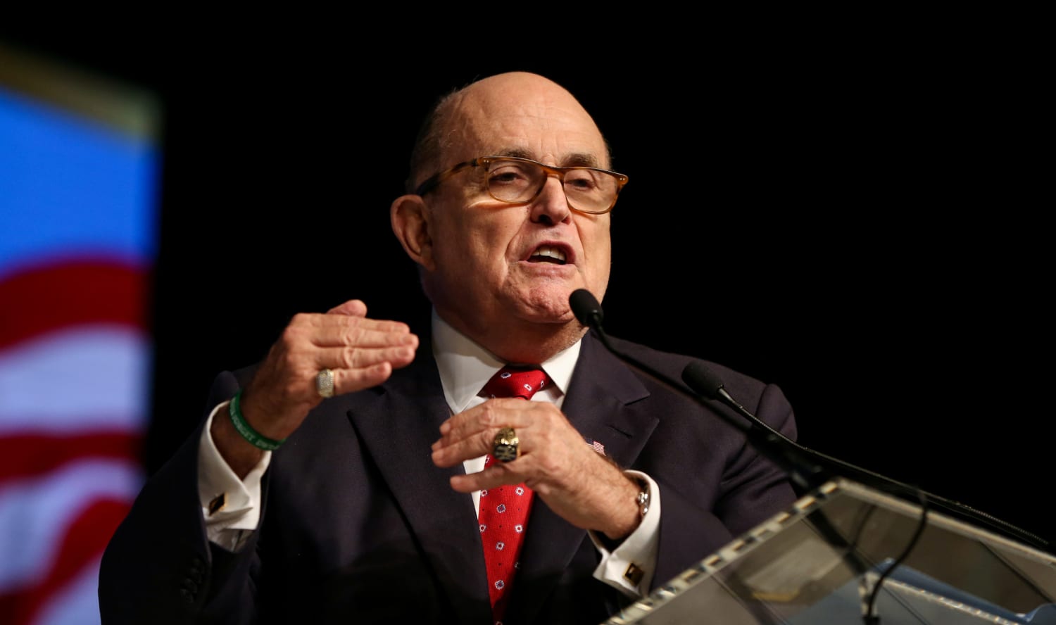 Алессандро джулиани. Rudy Giuliani. Джулиани Смит. Алессандро Джулиани сотня.