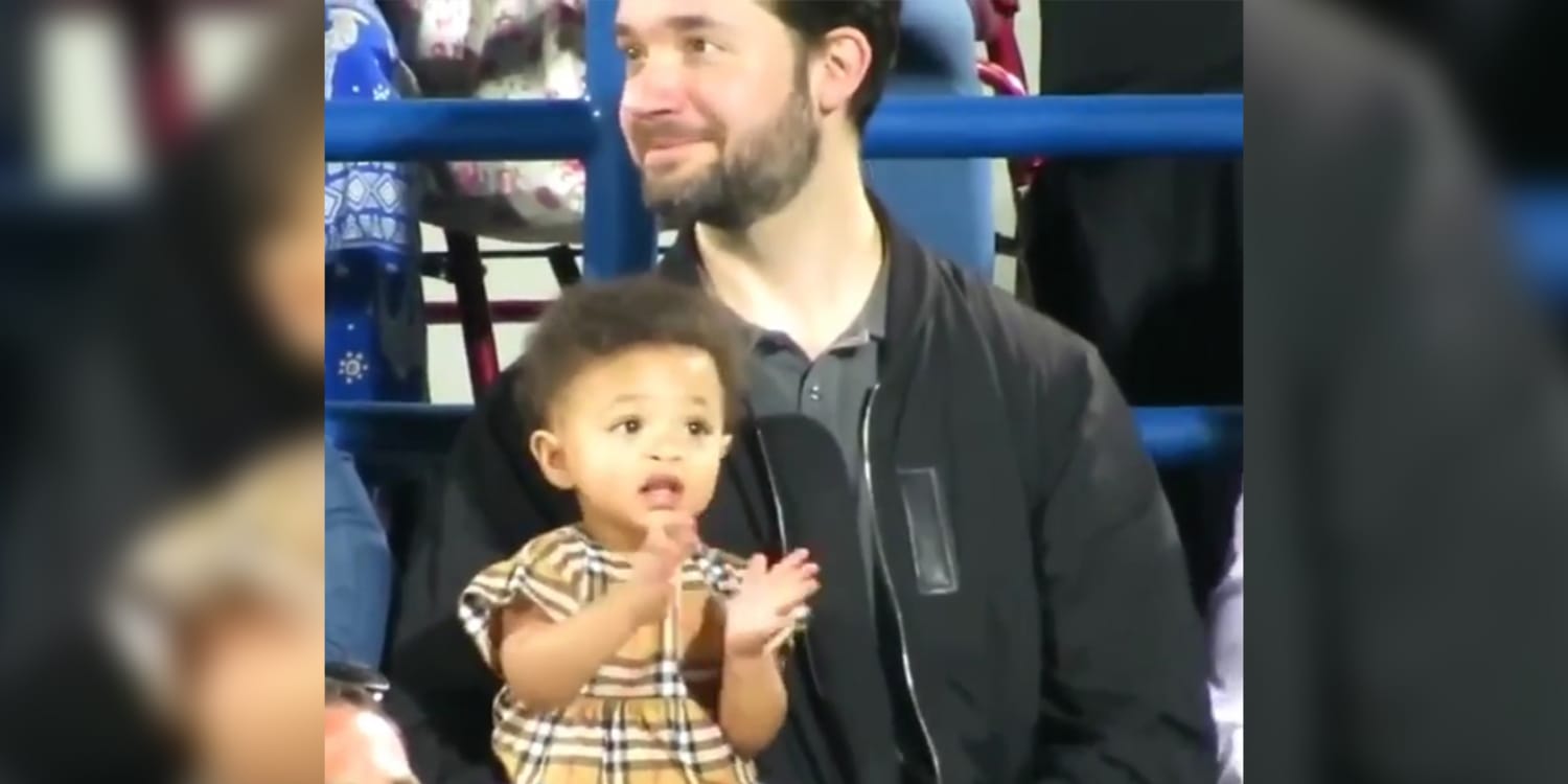 18 times Serena Williams' daughter Olympia was the cutest kid ever