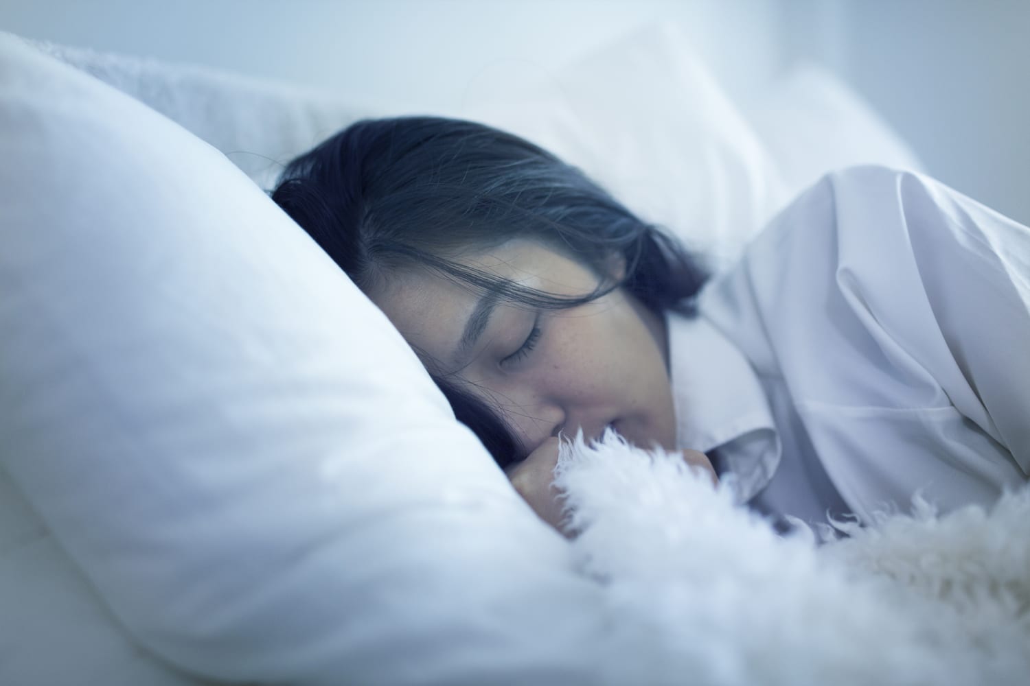 Why Do I Love to Sleep So Much - Understanding Your Daily Sleep Habits –  Hibermate