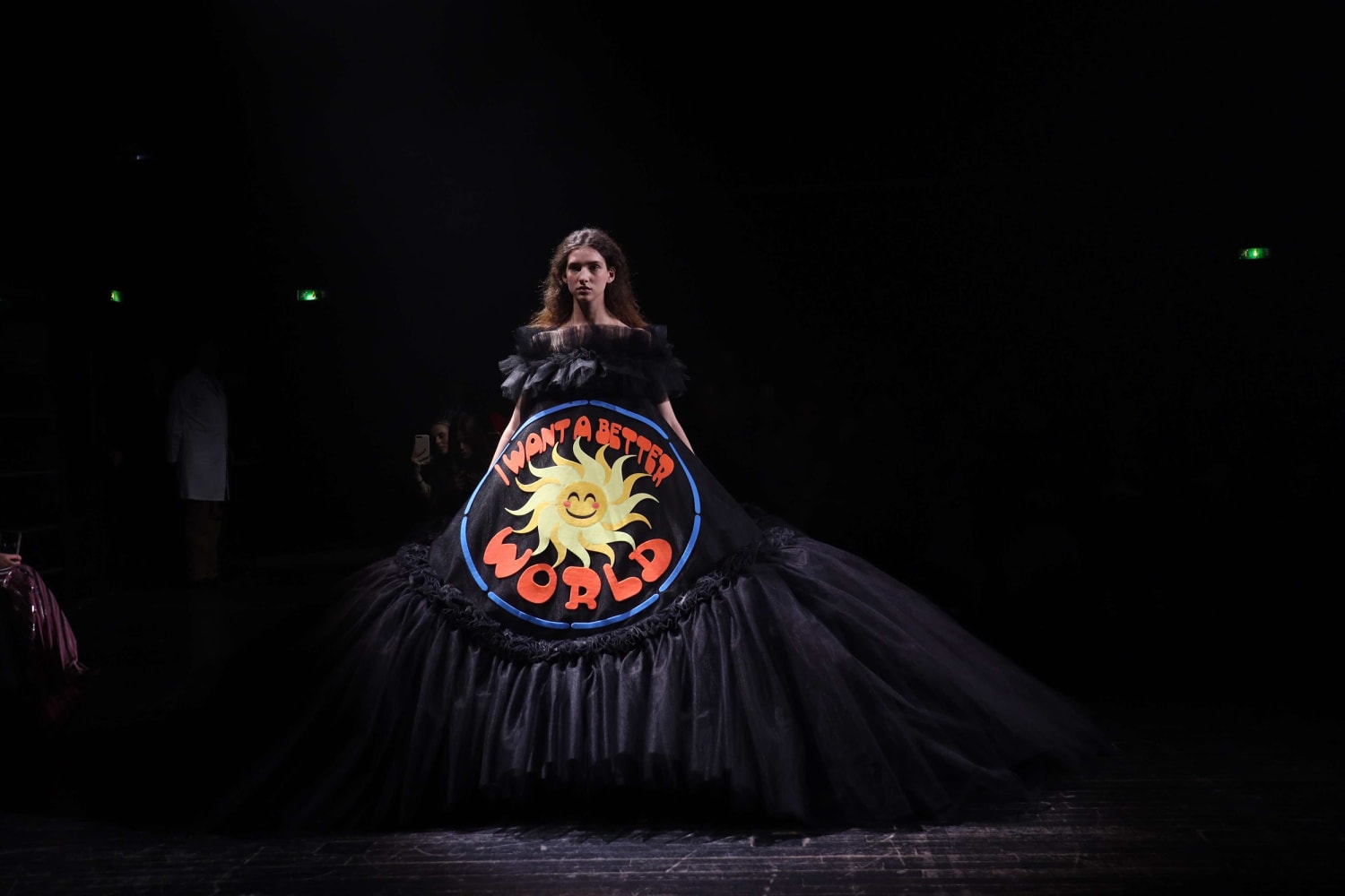 Viktor And Rolf S Spring Summer 19 Slogan Dresses Have A Lot To Say