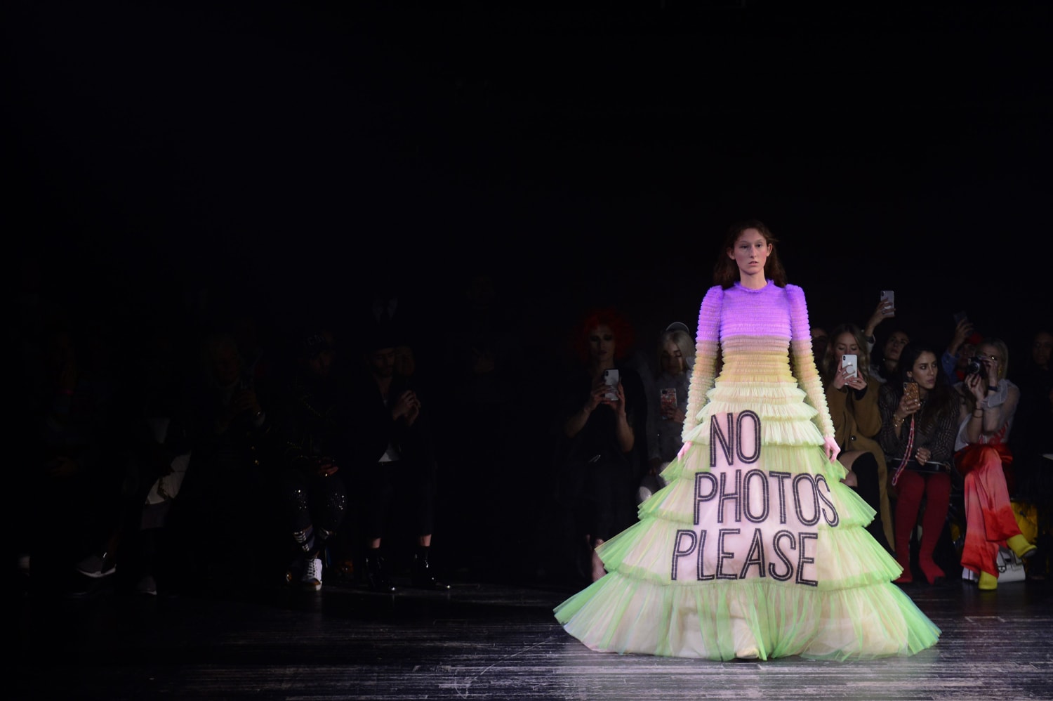Viktor And Rolf S Spring Summer 19 Slogan Dresses Have A Lot To Say