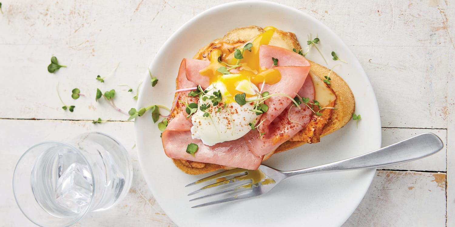 Open-Faced Prosciutto and Egg Sandwich Recipe: How to Make It