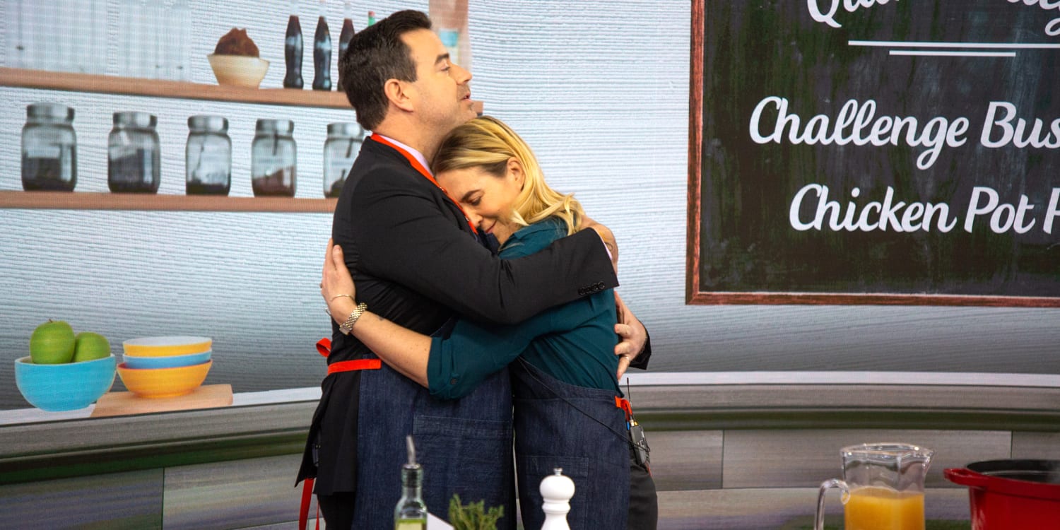 Carson Daly s sister moved cross country after death of their parents