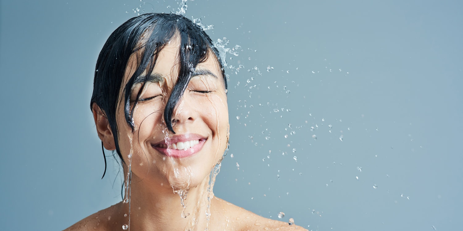 Benefits of cold showers, according to doctors