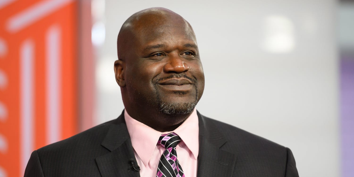 Weakly News 4/21/23: The Birds Aren't Real and Shaq Gets Served