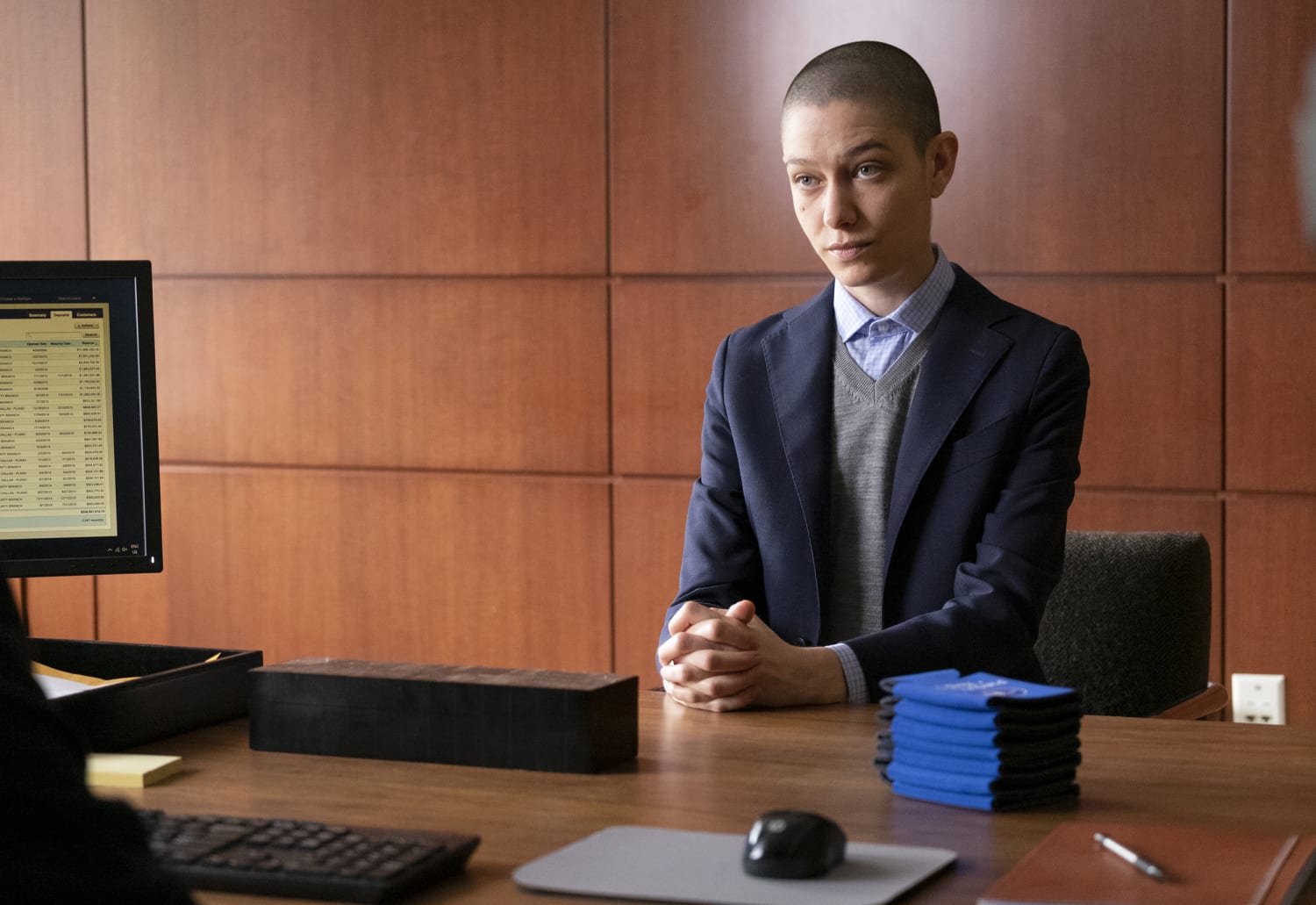 strubehoved nå gør dig irriteret Nonbinary 'Billions' star Asia Kate Dillon won't be 'made precious'