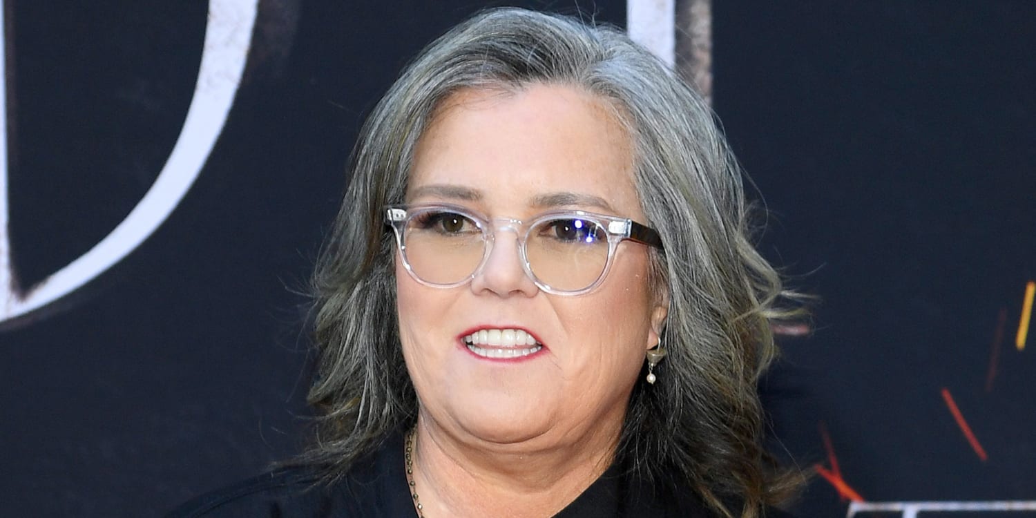 Rosie O'Donnell has a sleek pixie haircut — see her new look! 