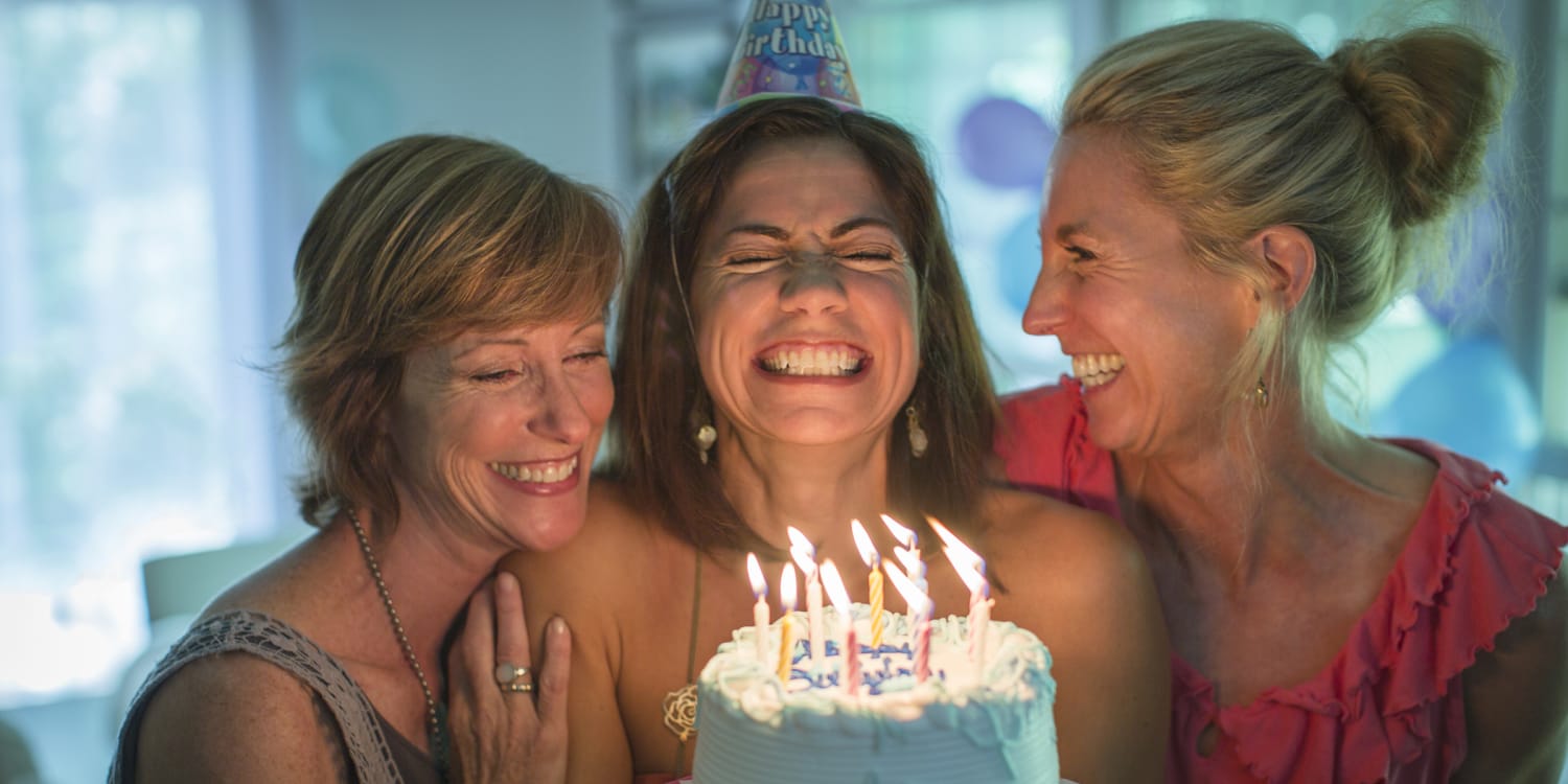 50th birthday gift ideas for mom from daughter