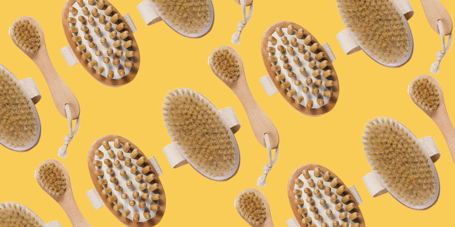 The 13 Best Dry Brushes of 2024, According to Dermatologists