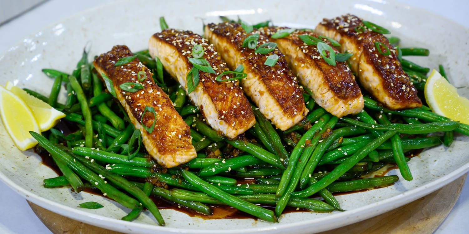 Lemon Dill Salmon with Sesame Green Beans