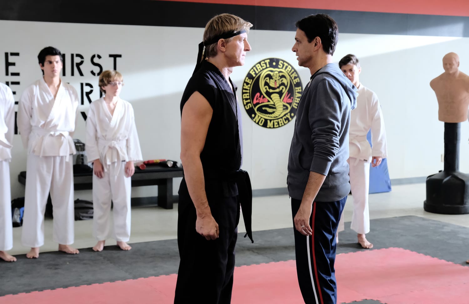 Cobra kai season hot sale 2 free online