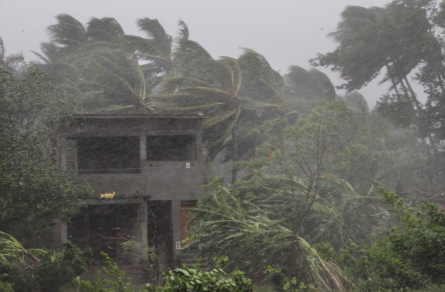 Cyclone Fani hits coast of eastern India with 124 mph gusts