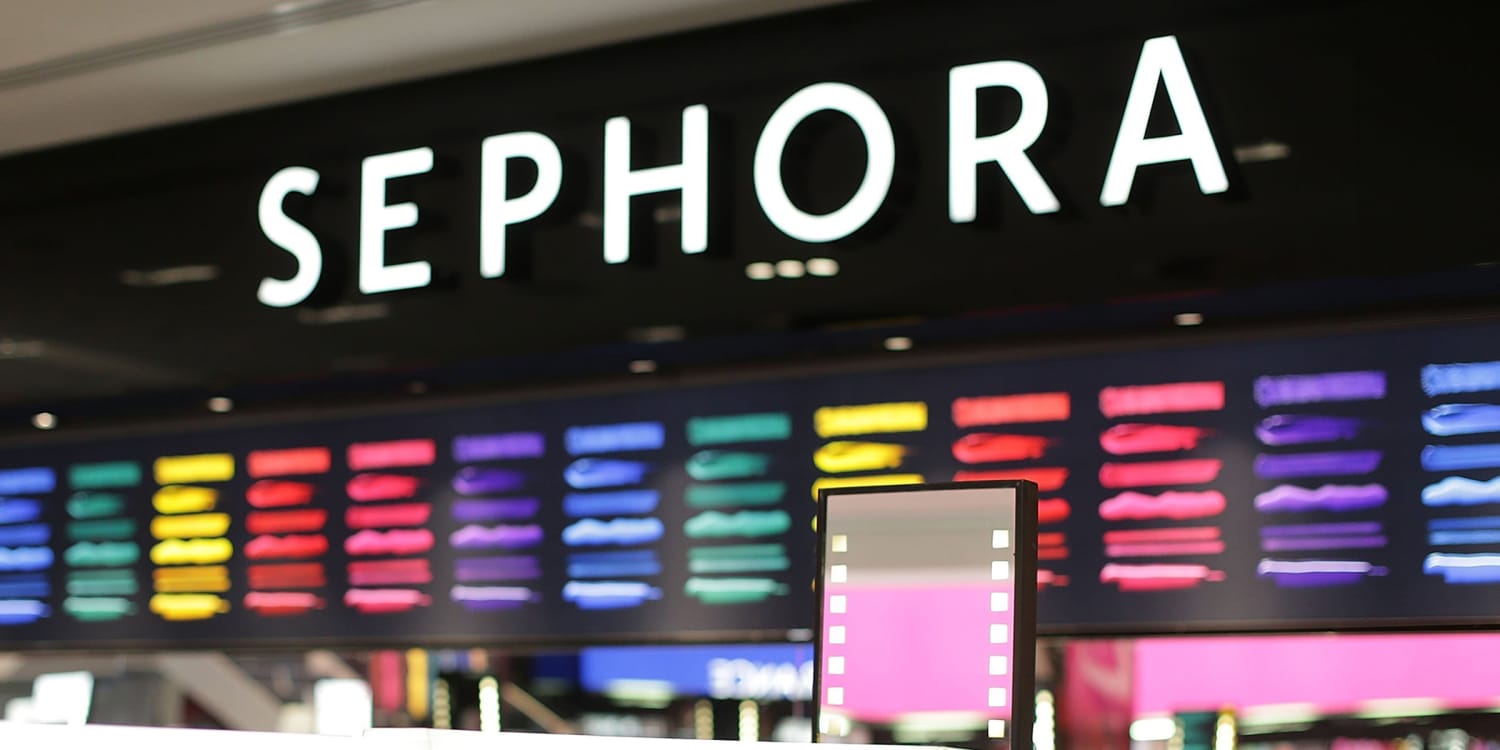 COMING TO A @sephora STORE NEAR YOU! Starting Friday, March 10, across