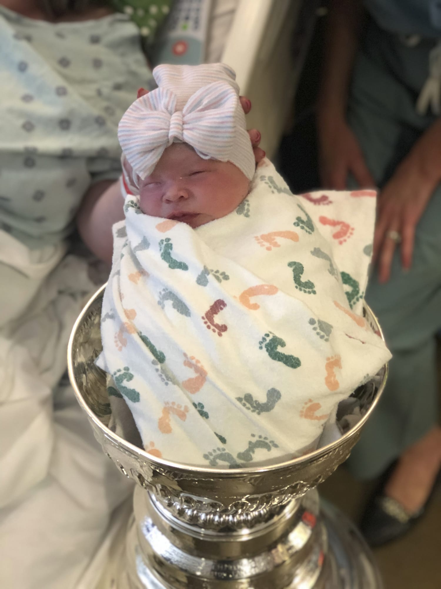 Newborn breaks record as youngest baby IN the Stanley Cup