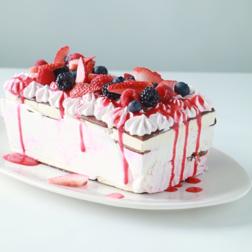 Blueberry ice cream cake recipe - BBC Food