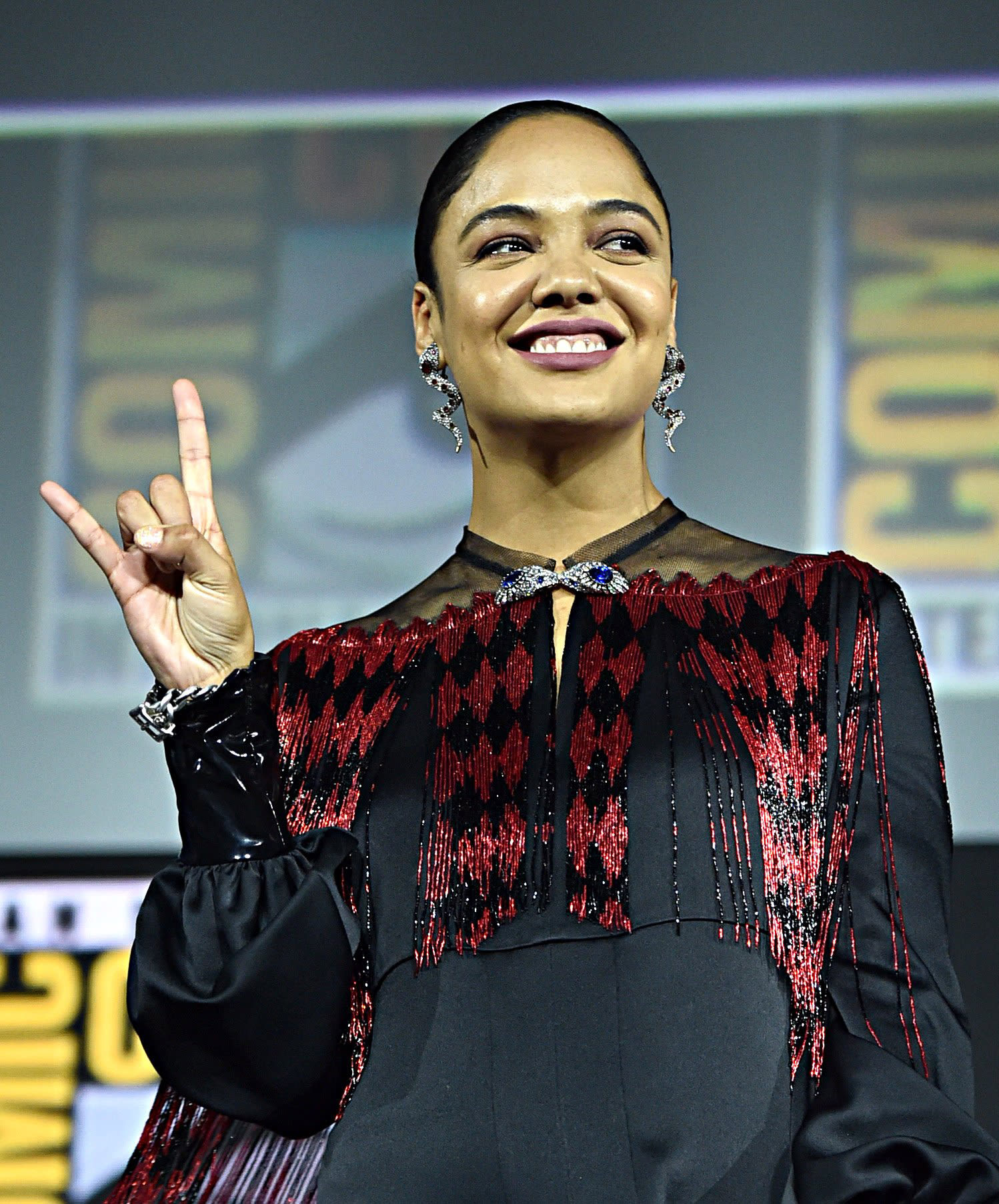 Tessa Thompson as Valkyrie in Thor Ragnarok - Valkyrie (Marvel Comics) -  Wikipedia