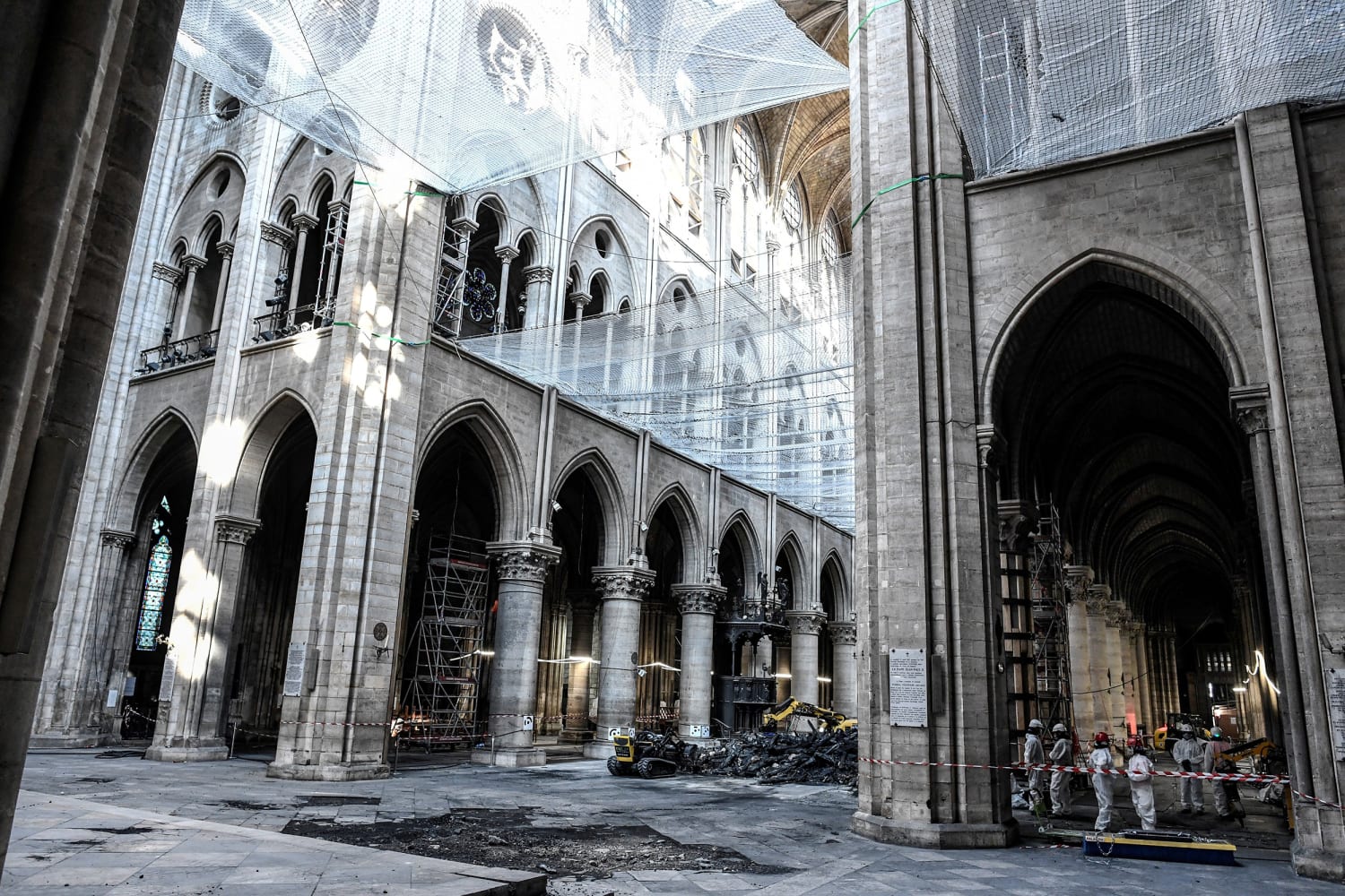 New Threat To Fire Damaged Notre Dame Cathedral Heat Wave