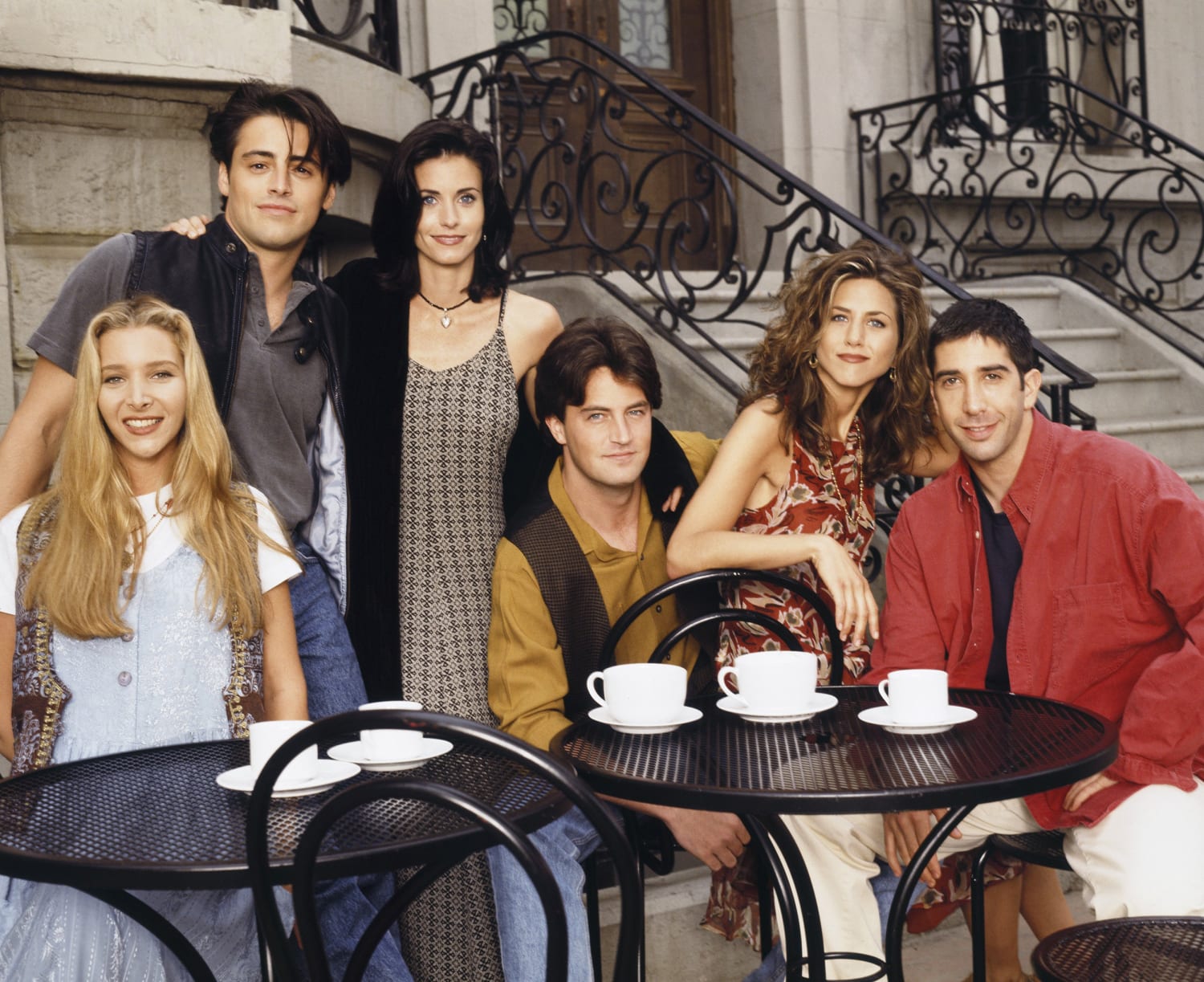 Friends' Turns 25: Inside New York City Pop-Up – The Hollywood Reporter