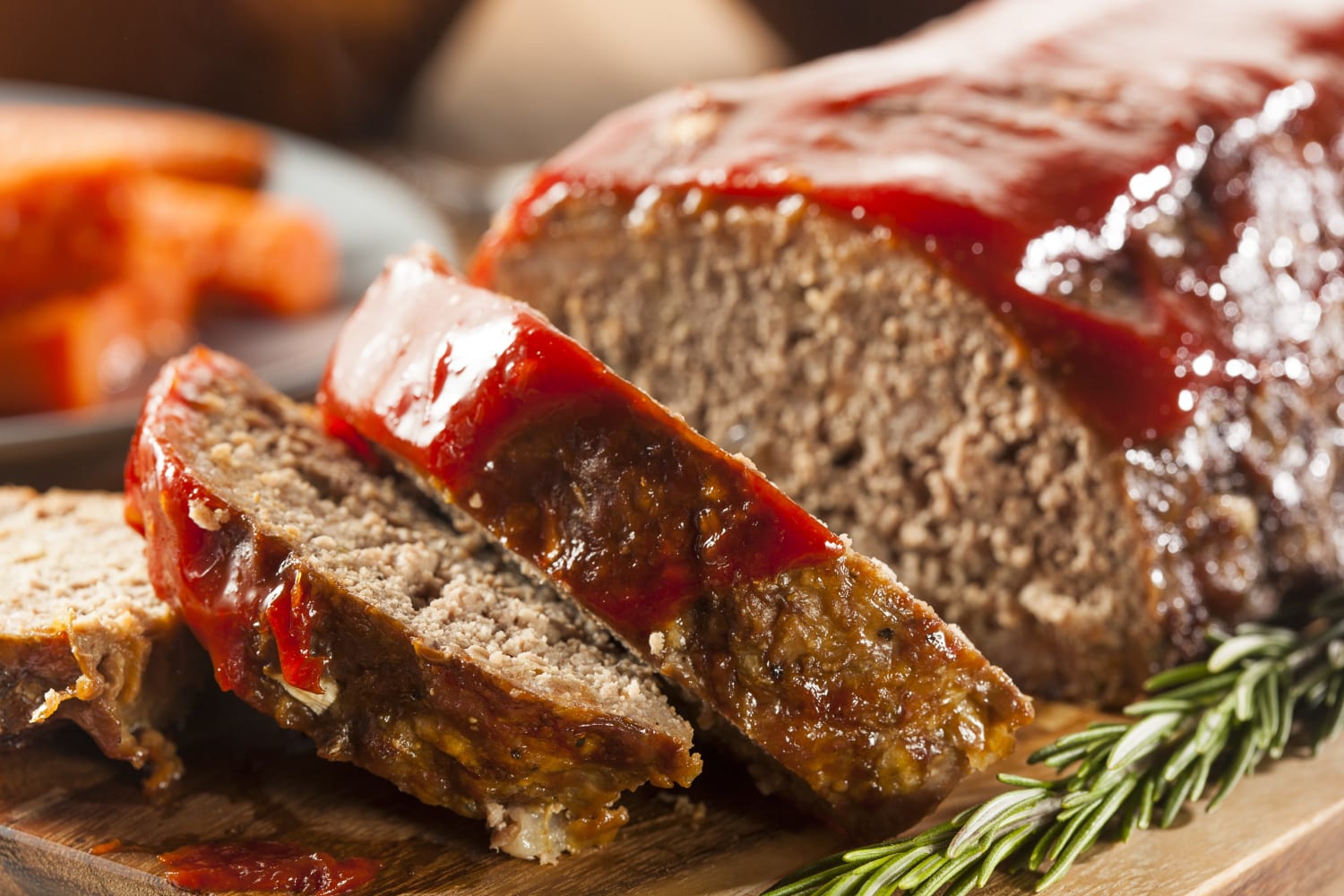 Говядина на праздничный стол. Meat Loaf (мясной рулет). Митлоф. Митлоф из говядины. Мясной рулет с орехами.