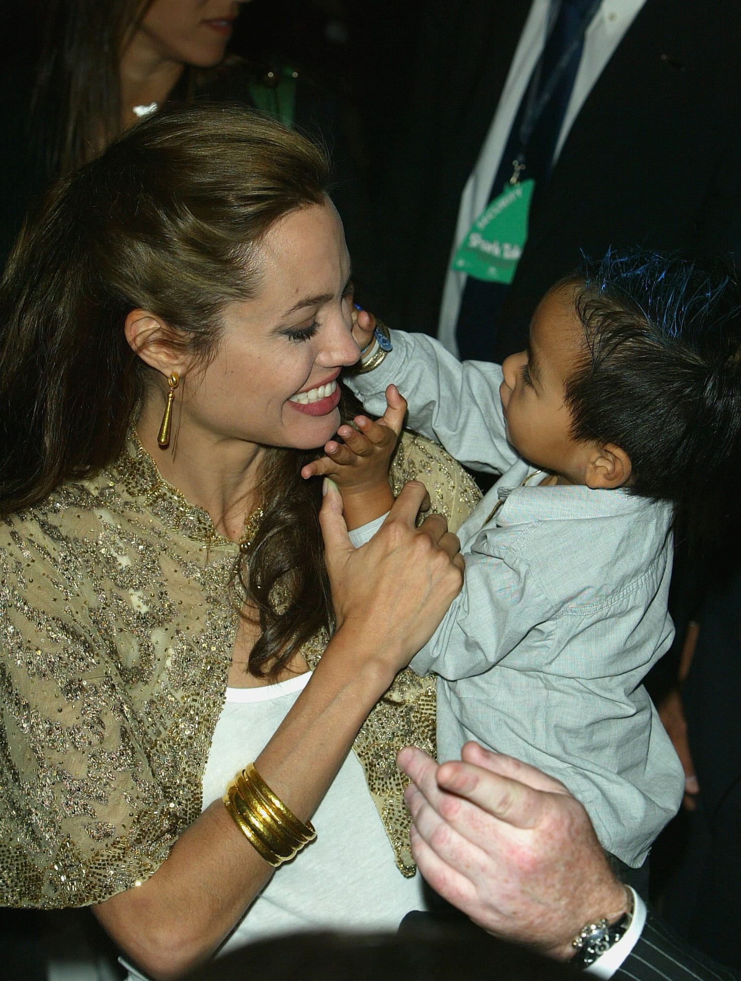 Watch Angelina Jolie Send Son Maddox Off To College I M Trying Not To Cry