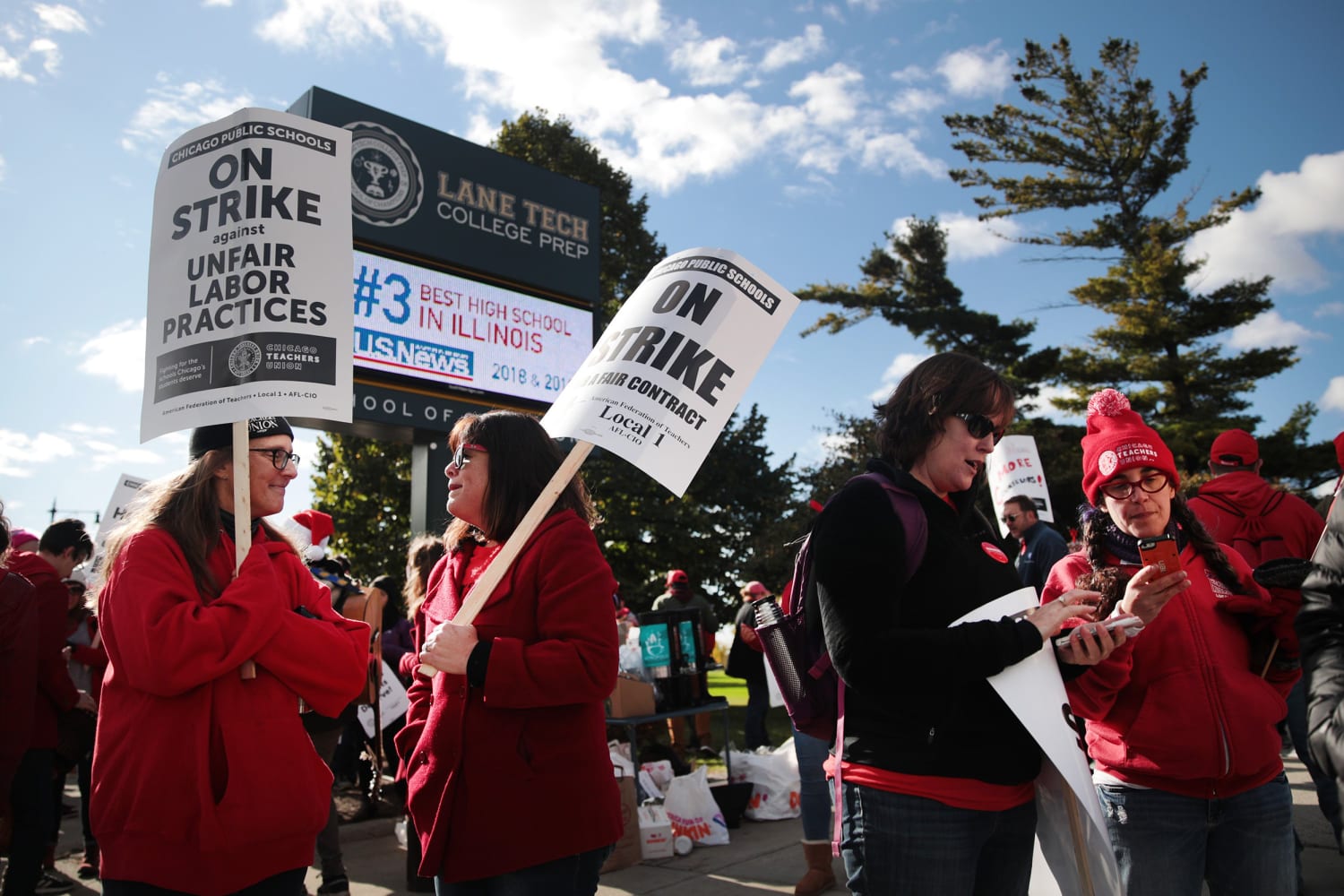 As Chicago teachers strike, parents scramble to find day care for their  children