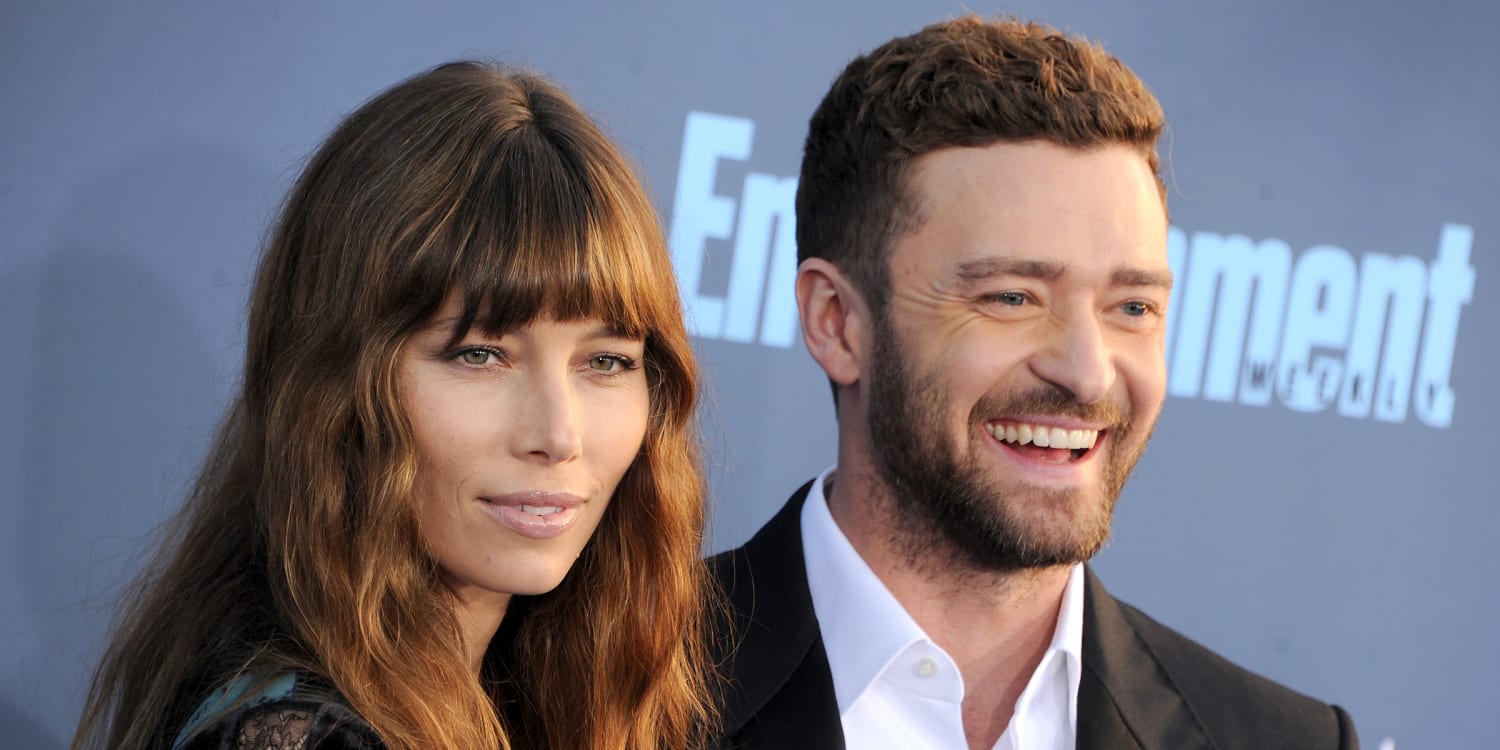 Jessica Biel Dressed Up As Justin Timberlake From The NSYNC Days For  Halloween