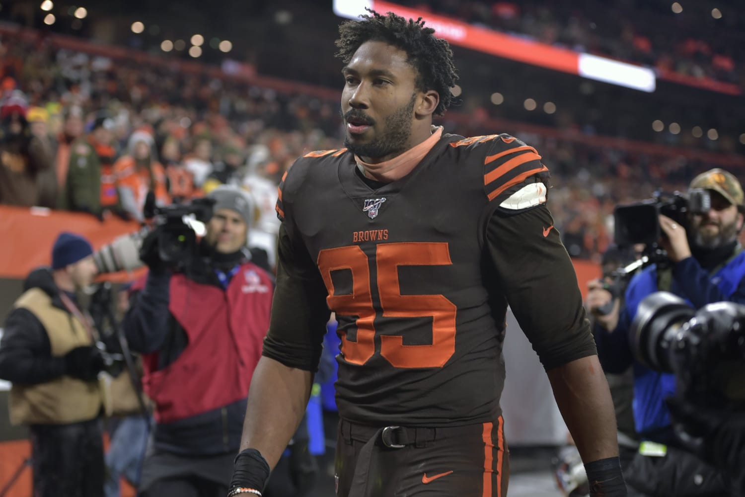 Steelers respond to report that Browns fans with Myles Garrett jerseys will  be banned from Heinz Field Sunday 