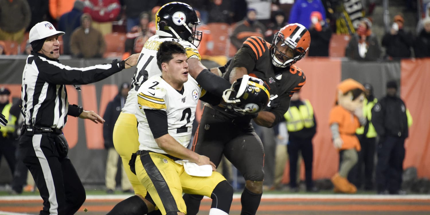 Browns' Myles Garrett Meets With Roger Goodell