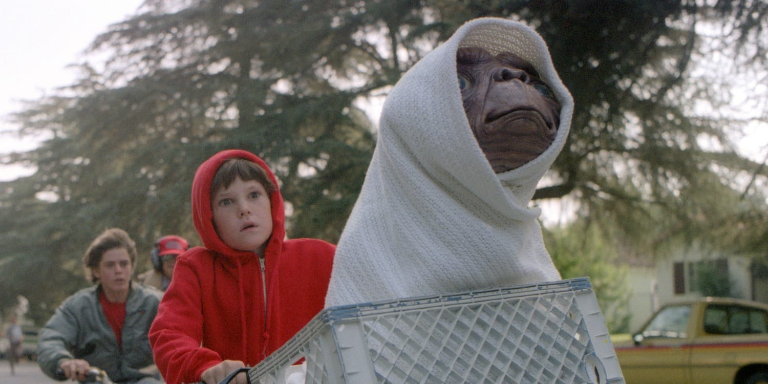 E.T., Elliot and Gertie