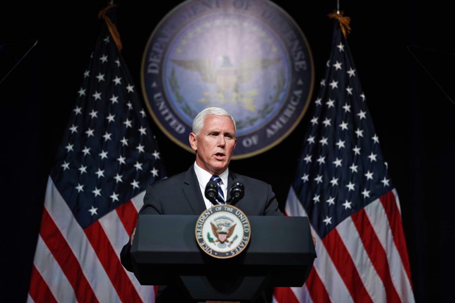 Сша защита. USA Penny. Mike Pence at the Western Wall Israel old City of Jerusalem.