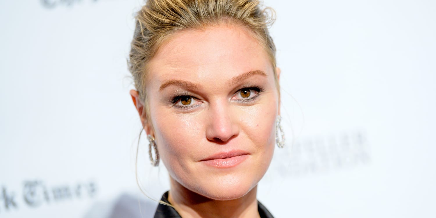 Julia Stiles says these gifts are both mom and baby approved.