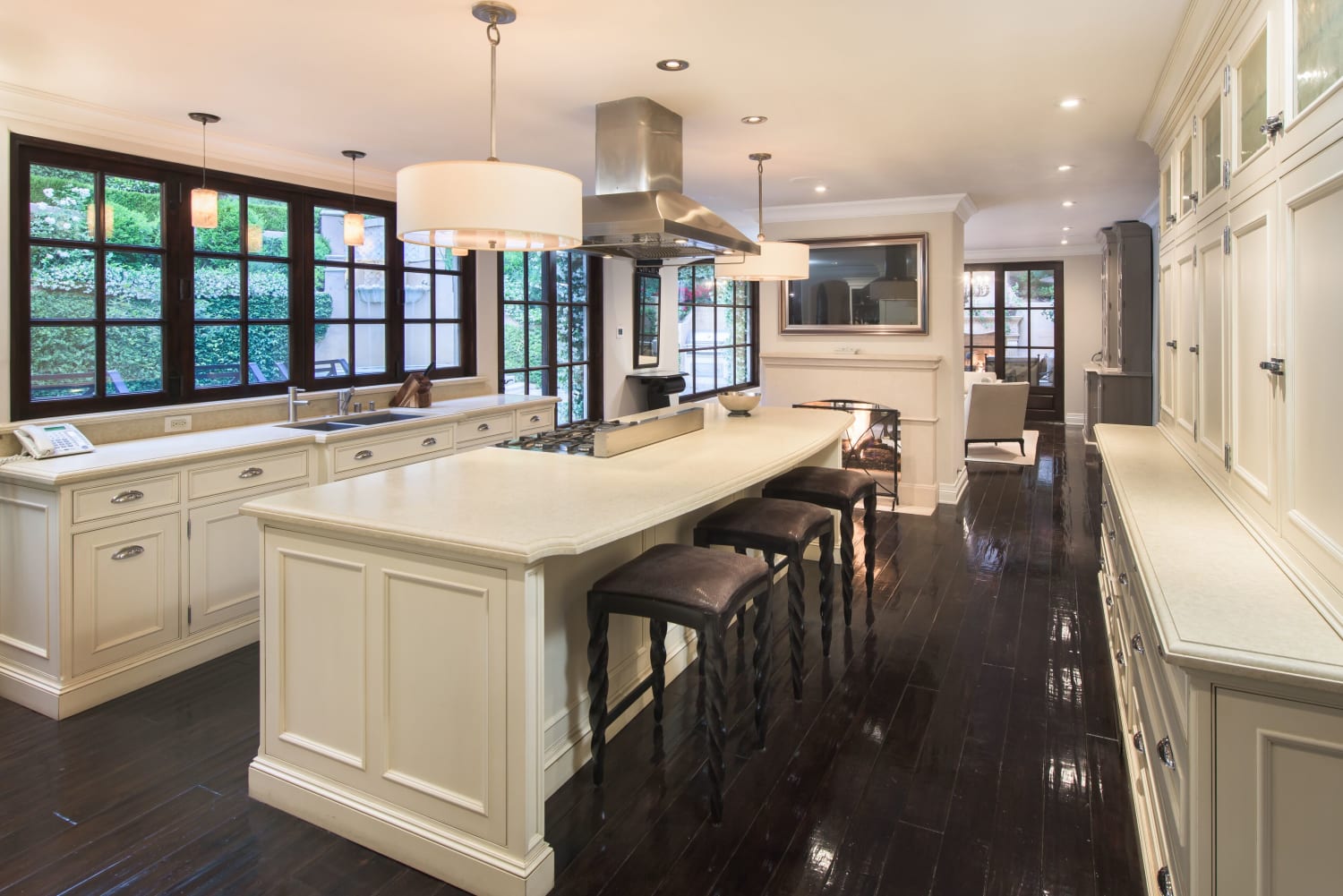 Kim Kardashian S Old Home With Kris Humphries Is On The Market For 5 7 Million