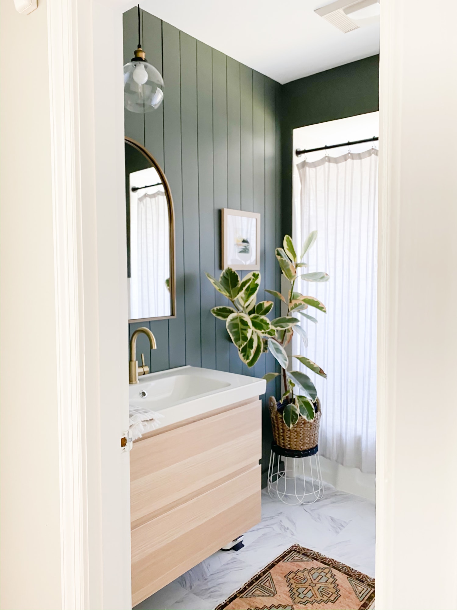 Bathroom Wall Tile Makeover