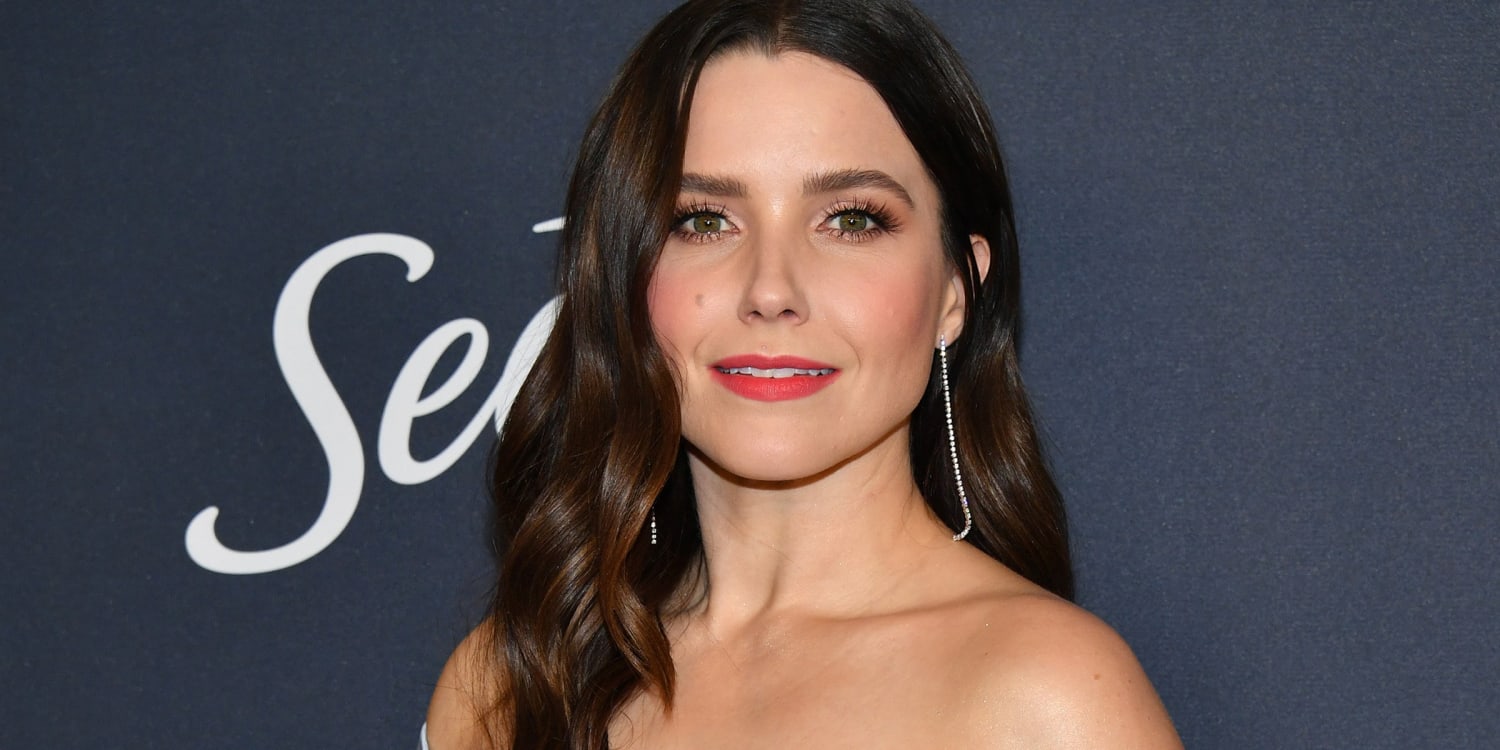 Sophia Bush's penthouse apartment is the perfect mix of cozy and cool