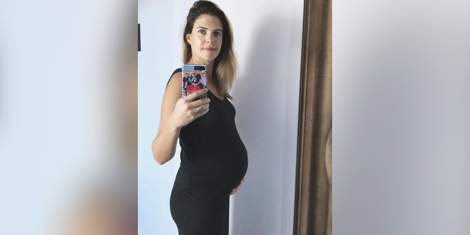 Siri Daly jokes she has been 'pregnant for 100 years' in new phot...