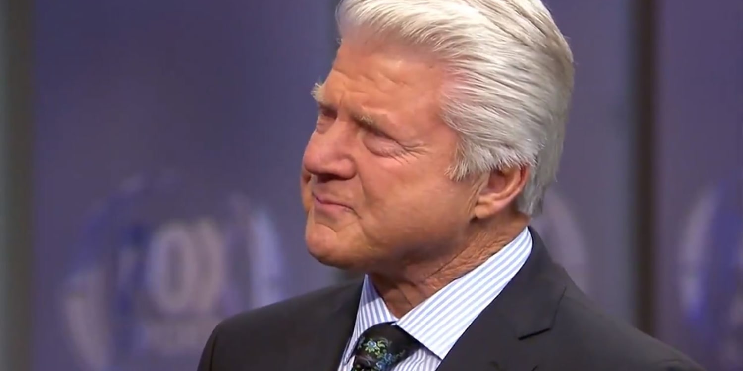 Cowboys legend Jimmy Johnson overcome with emotion after learning