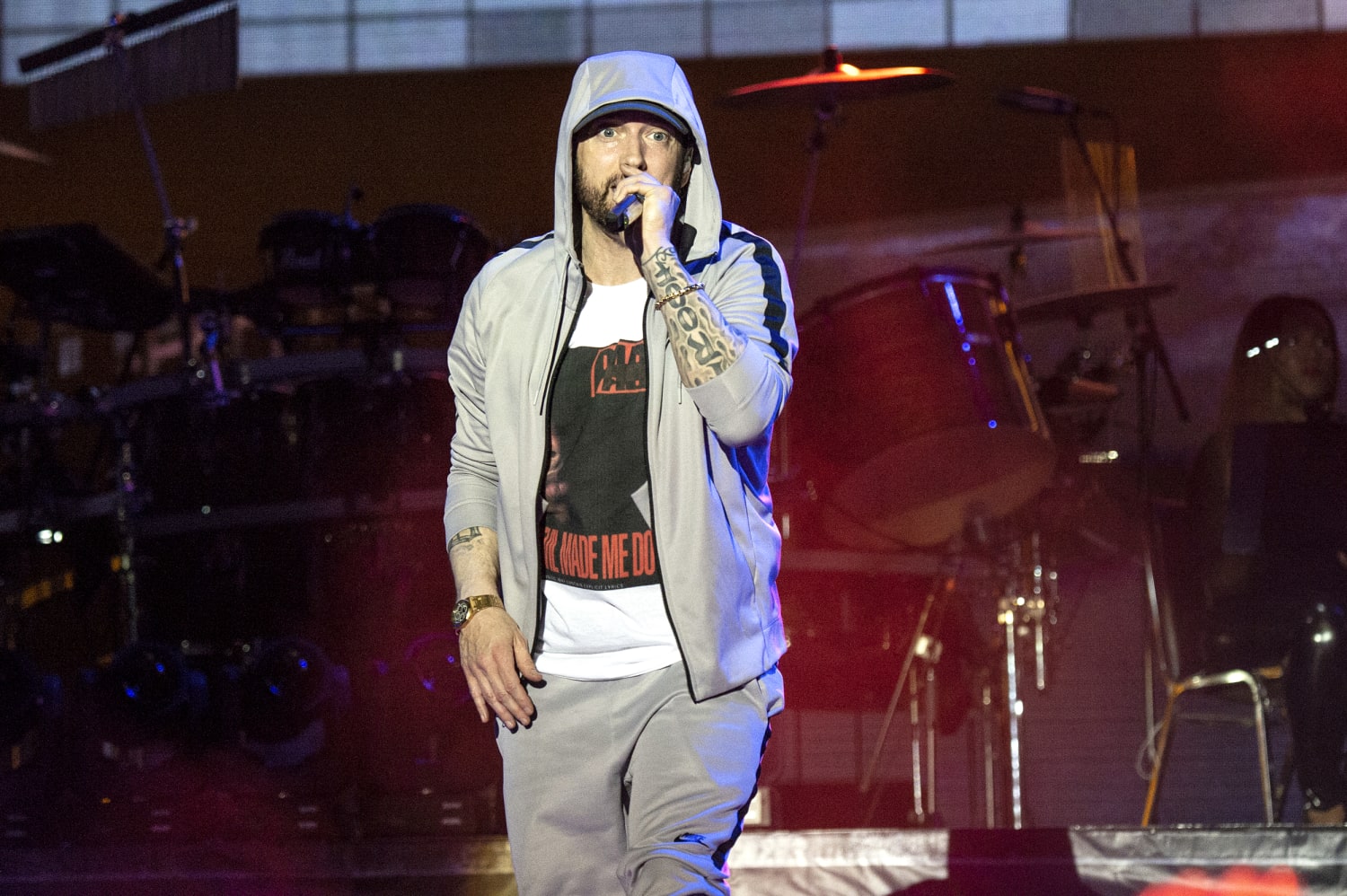 træk uld over øjnene overfladisk Stipendium Eminem gets slammed for lyric on bombing of Ariana Grande's Manchester  concert