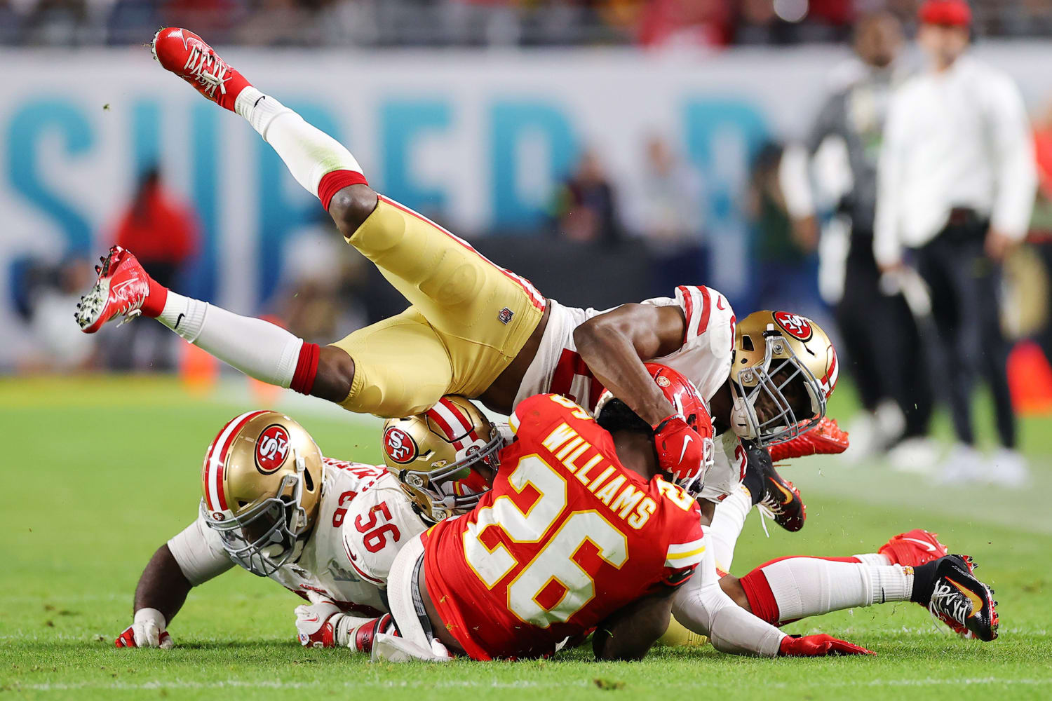 Photos: Top moments from the Super Bowl