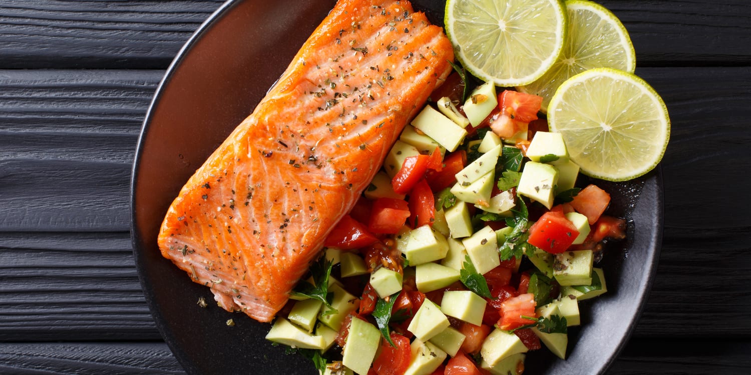 https://media-cldnry.s-nbcnews.com/image/upload/newscms/2020_08/1540348/herb-roasted-salmon-today-main-200218-02.jpg